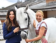 Ayse Auth, Maria Hauser, Alexandra Polzin und Traumzeit Kinder  @ Traumzeit im Stanglwirt mit Alexandra Polzin, Ayse Auth und Maria Hauser und dem Verein Traumzeit e.V. im Biohotel Stanglwirt Going bei Kitzbühel am 08.07.2019 (©Foto: BrauerPhotos / G. Nitschke )